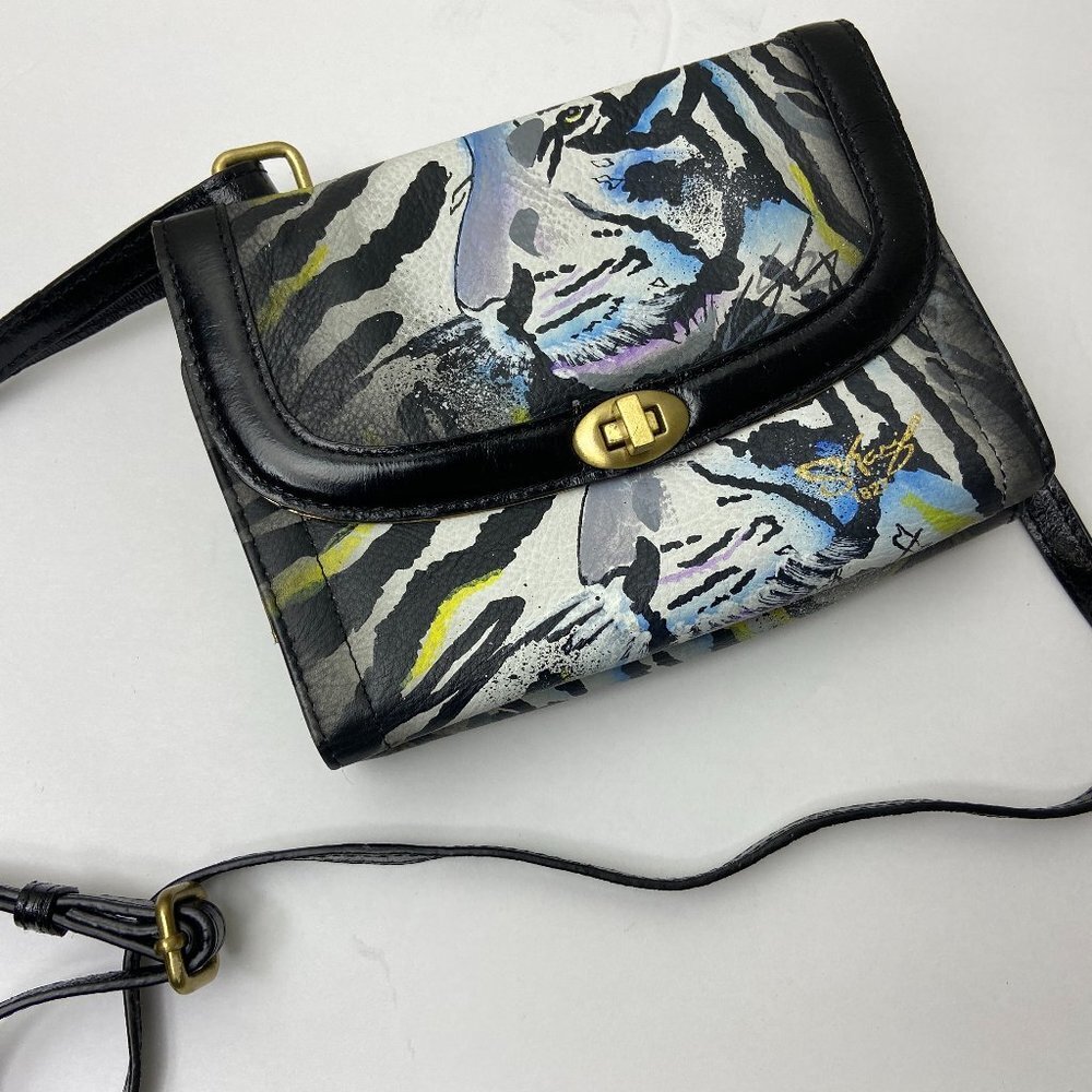 Artistic expressions by Sharif 1827 hand painted Tiger Bag Wallet Organizer